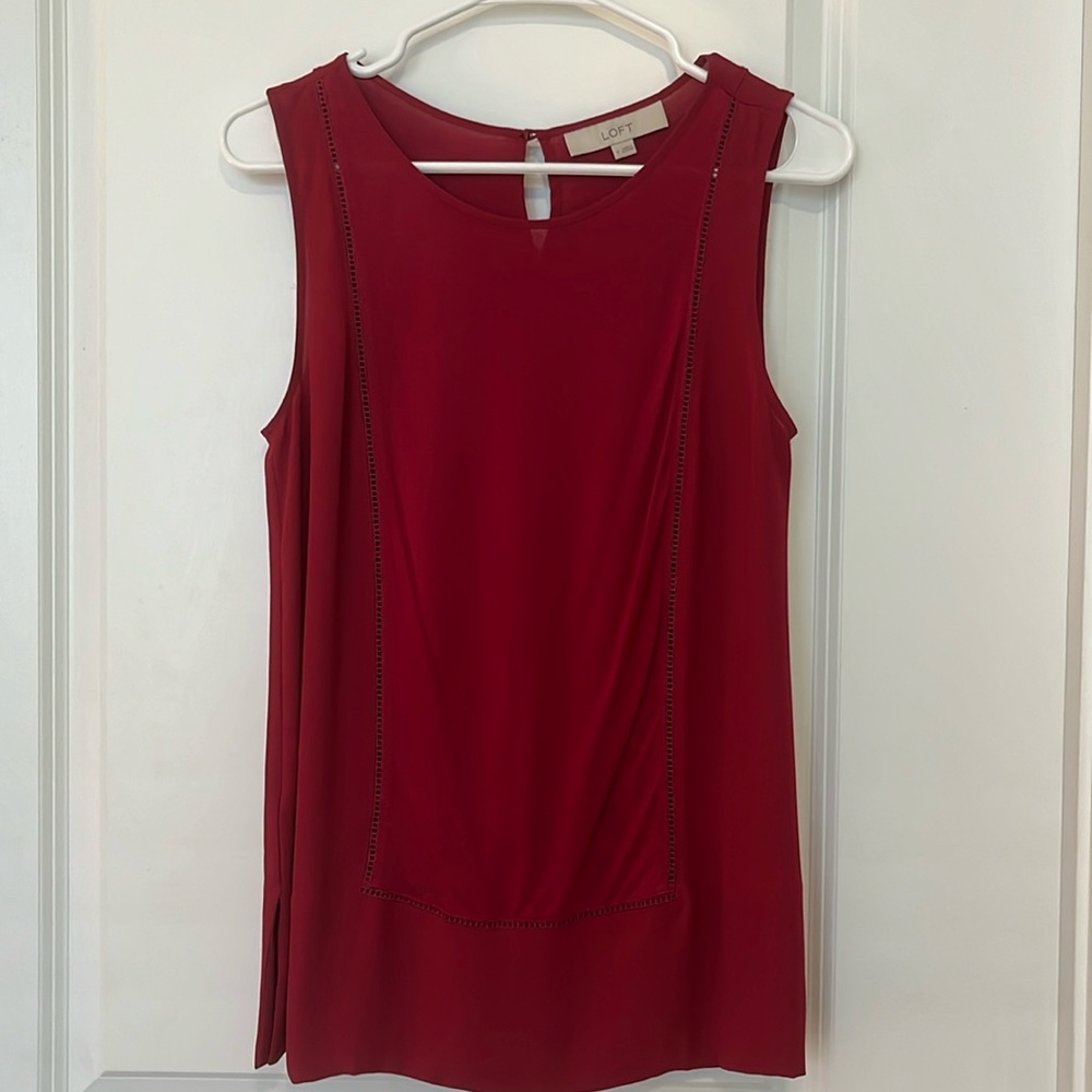 LOFT Sleeveless Tank Top